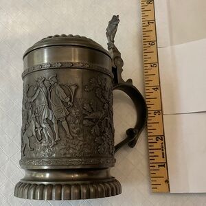 VTG Rein Zinn Etched 95% Pewter Lidded Stein with Raised Hunting Scene